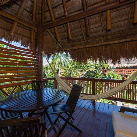 Magic Blue Spa Boutique Hotel Adults Only Playa del Carmen Ngoại thất bức ảnh A view of the balcony of a suite at the resort