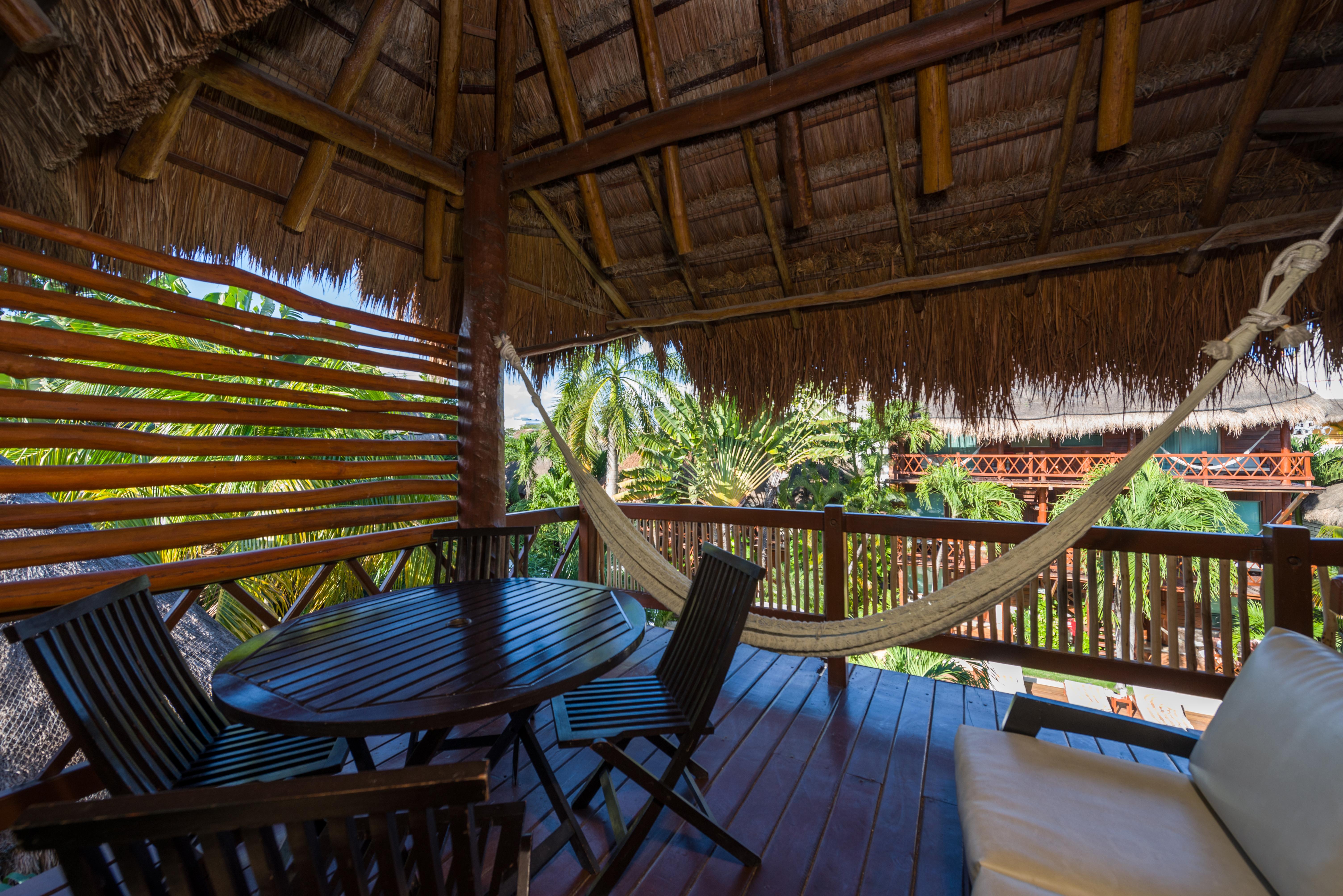 Magic Blue Spa Boutique Hotel Adults Only Playa del Carmen Ngoại thất bức ảnh A view of the balcony of a suite at the resort