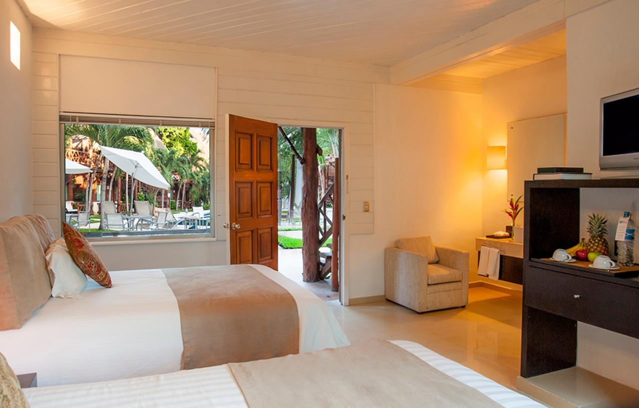 Magic Blue Spa Boutique Hotel Adults Only Playa del Carmen Ngoại thất bức ảnh A room at the hotel